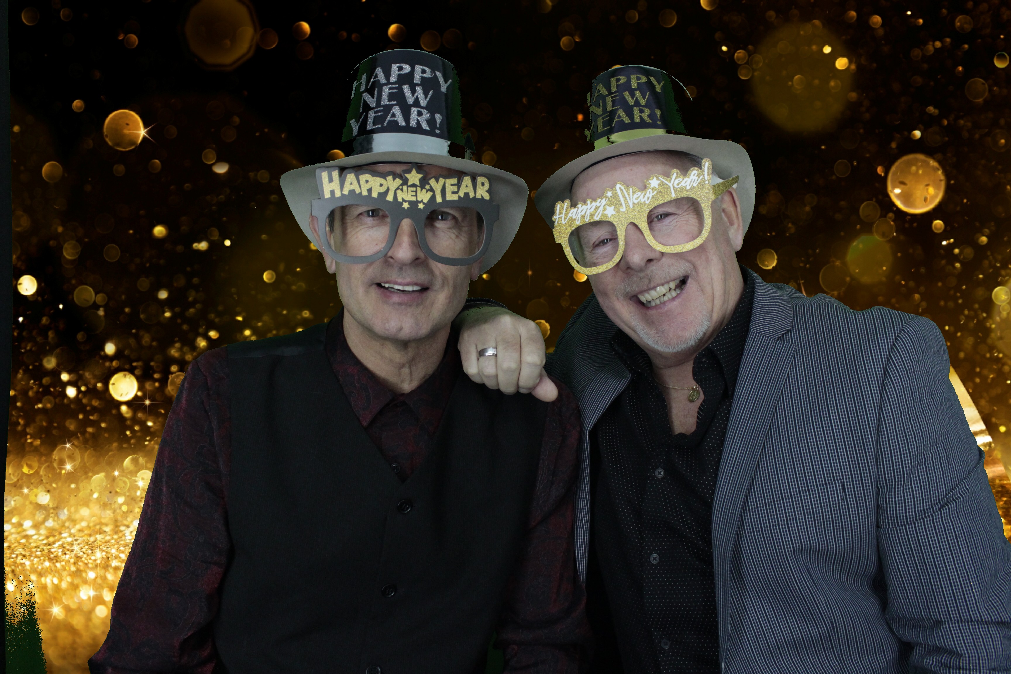 NYE Party | View more photos from the event at gallery.myphotoboothexperience.co.uk/u/MyPhotoBoothExperienceLtd/NYE-Party